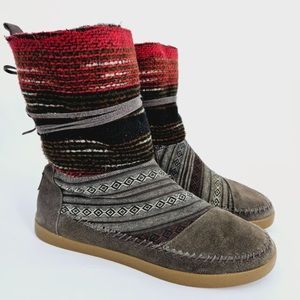 Toms | Gray Nepal Moccasin Boots | Size 9